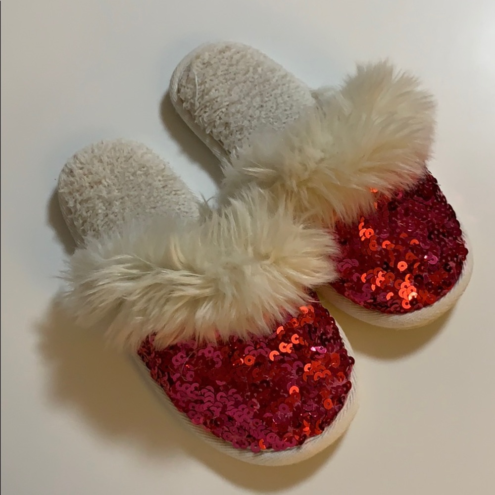 Girls slippers